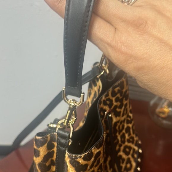 Michael Kors Cheetah Brand New with paper tags - Picture 3 of 6